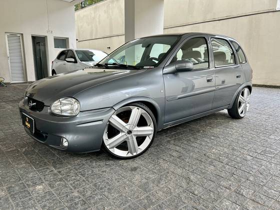 CHEVROLET CORSA 1.0 MPFI MILENIUM 8V GASOLINA 4P MANUAL